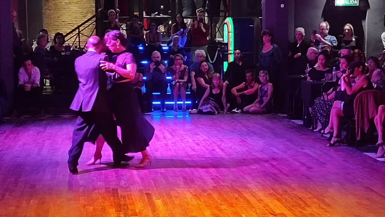 Video thumbnail for Analía Vega y Marcelo Varela - Parakultural Milonga - Marabú