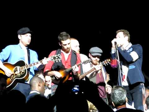 download lagu mp3 mp4 Coldplay Green Eyes Trke, download lagu Coldplay Green Eyes Trke gratis, unduh video klip Coldplay Green Eyes Trke