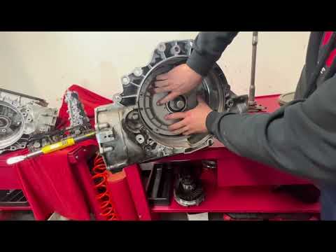 JHM DL501 Part 3: Clutch Basket Removal & R15 Install
