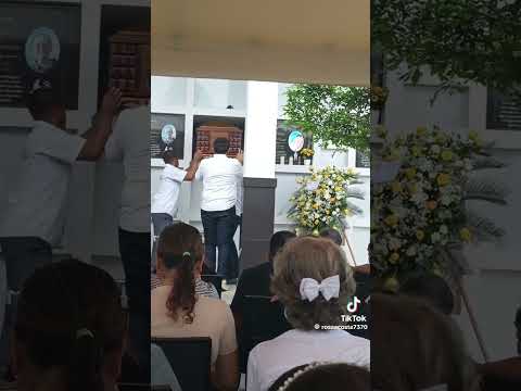 THIAGO ARROYO ENTIERRO EN CHONE MANABÍ