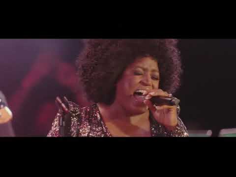 Mica Paris - You Put A Move On My Heart (Live)