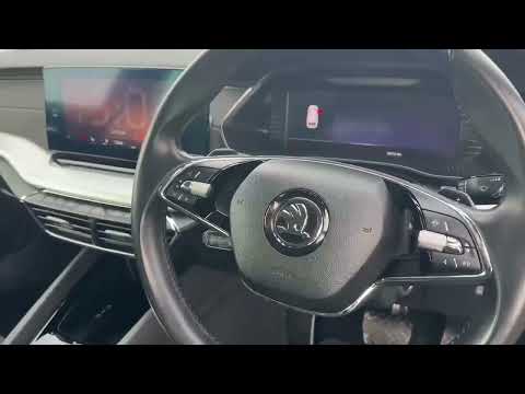 Skoda Octavia 2023 STYLE 1.4TSI PHEV AUTOMATIC EST - Image 2