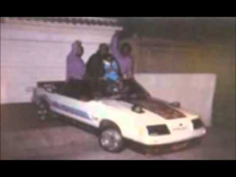 Watts Town Criminals - We Movin