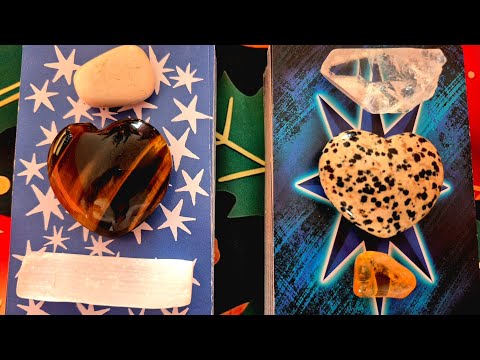 ♡Ten mężczyzna skrywa swoje prawdziwe uczucia i obmyśla strategię, jak do Ciebie dotrzeć...♡ #tarot