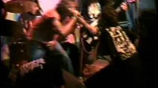 Ânsia de Vômito - Los Tengo Colgando (Brujeria) part. Paulo Bernardo 18-11-2000 Show No Mercy II