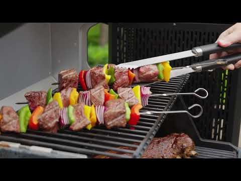 Masterbuilt Gravity Series 600 Digital Charcoal Grill + Smoker Overview Video