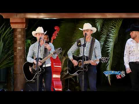 Jesus Urquijo Ft. Los Amigos Del Requinto - Hay Con Que "El 7-1" (En Vivo 2019)