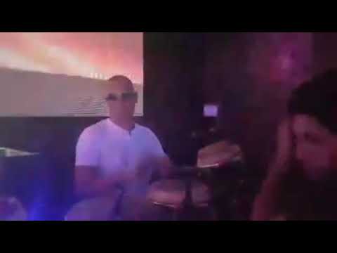 Dj atlas Muvs & live percussionist Martin Werkman