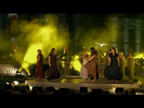 Celtic Woman - Níl Sé'n Lá [HD]