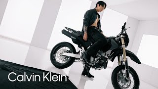 Download lagu Behind the Scenes with Jung Kook | Calvin Klein Holiday 2025 Campaign mp3 Download lagu Behind the Scenes with Jung Kook | Calvin Klein Holiday 2025 Campaign mp3