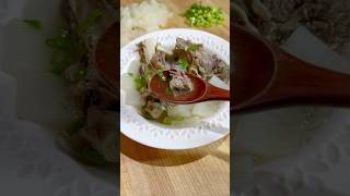 Download lagu Galbi Tang on a budget! 🥩🍜 #korean #shortribs #costcofinds #soup #radish #galbitang #bentonoods mp3