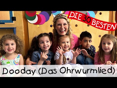 👩🏼 Dooday (Das Ohrwurmlied) - Singen, Tanzen und Bewegen || Kinderlieder