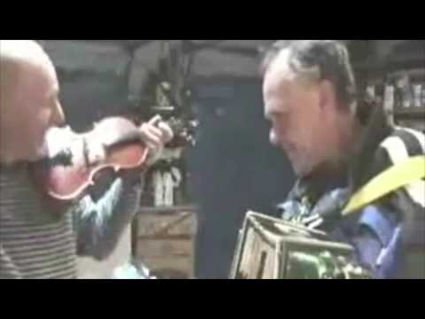 Accordion and fiddle duet
