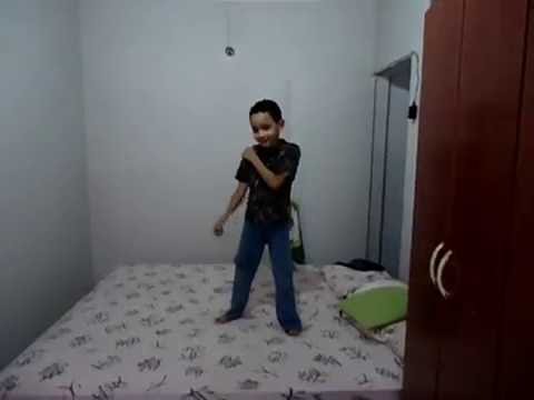 Reizo dançando Já posso suportar   pregador lu e Trazendo a arca