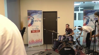 שבוע טוב - עמירם בן לולו מארח את יוסי ברגר להופעה חיה