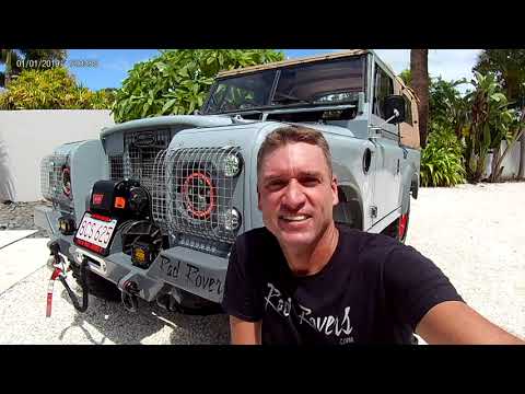 "Ingrid" 1980 Land Rover Series 3 88" restoration modification