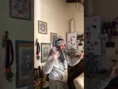 El Loco Tarasca (albañil simpático) aguantaaa