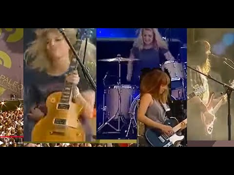 Plastiscines the Le Paleo festival show.