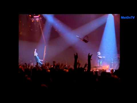 Kirk Hammett Guitar Smash [HD]