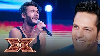 VIDEO: Sibianul care a făcut senzație pe scena X Factor cu piesa „Arată-i c-o iu…” 1 video