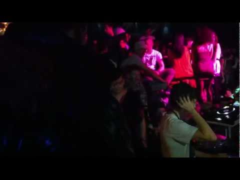 Divinae Follie- 4.02.2012- MAGDA plays Marc Houle- Undercover (Miro Pajic rmx)