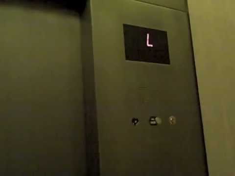 Even Higher: Epic OTIS Elevonic 411 Traction Elevators-Mariott Hartford/Convention Center