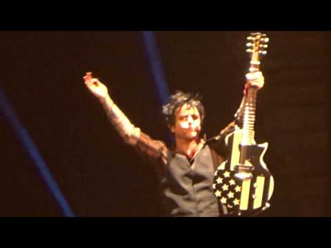 "Holiday" - Green Day performing at Verizon Center - Washington D.C. - 03/13/17