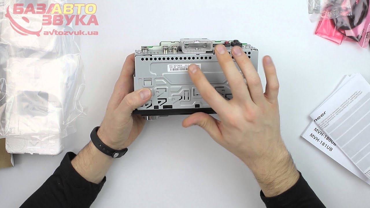 Автомагнитола PIONEER MVH-X380BT