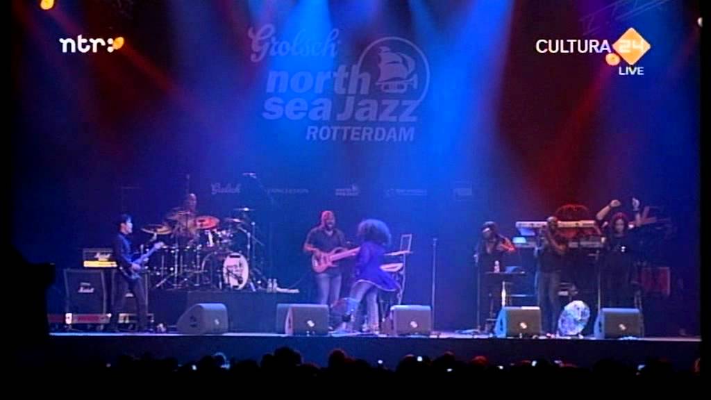 Chaka Khan *North Sea Jazz 2011* (Part I) - YouTube