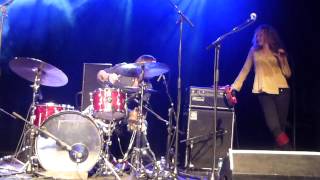 Dana Fuchs - Whole Lotta Love & Keep On Walking (Leeuwarden 01-05-2014)