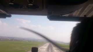 preview picture of video 'Landing on runway 09 at LIPQ on a Cessna 172 Skyhawk G1000'