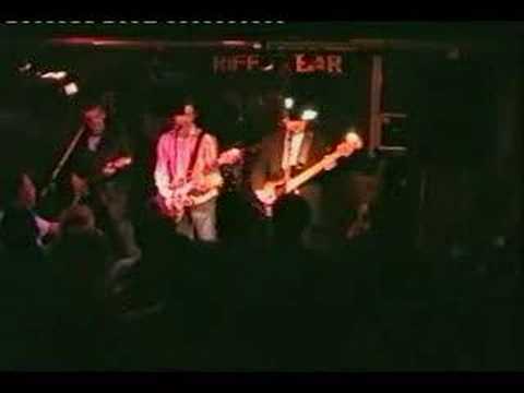 X-sTatiC :: Radios In Motion