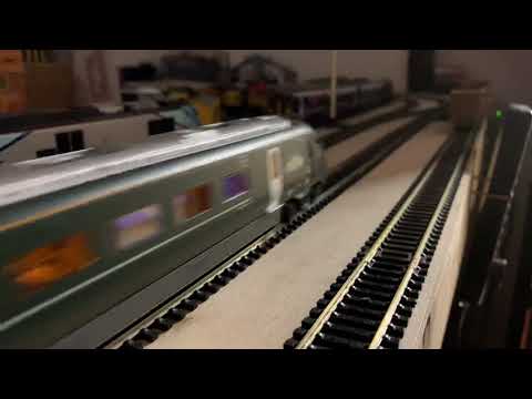 Hornby GWR Class 800 IEP Queen Elizabeth and Class 43 HST castle set, old and new on the railway