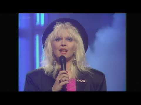 Lynne Hamilton   On The Inside (Live on Top Of The Pops 25 05 89)