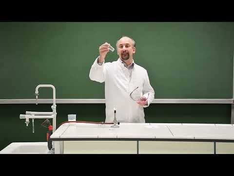 Tag 15 - Brennender Zuckerwürfel - Naturwissenschaftlicher Adventskalender Uni Bremen 2022