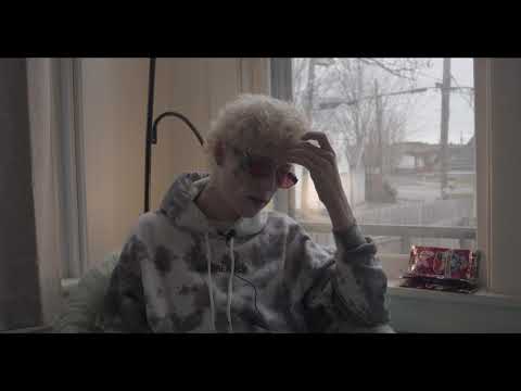 InTheMoment S1E1 Spaz996