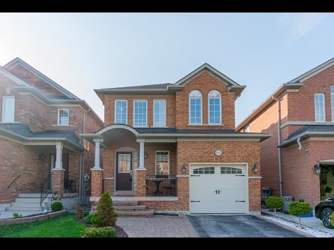 105 Emily Carr Crescent, Bolton