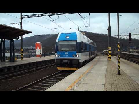 Příjezd vlaku Os 6912 (ČD 471.075 "Pavlík") - Ústí nad Labem hl.n., 21. 3. 2013