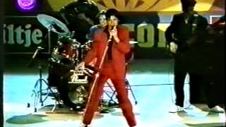 Shakin Stevens You Shake Me Up  live