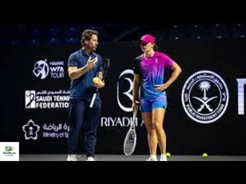 “THAT WAS NOT A GOOD SIGN” – Ex-Pro EXPOSES IGA ŚWIĄTEK’S COACH DRAMA After WTA Finals Loss
