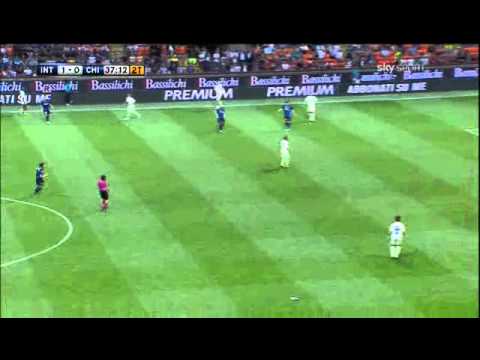 2010-2011 Inter vs Chievo 2-0