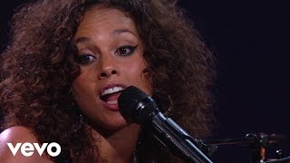 Alicia Keys - Girlfriend (Piano &amp; I: AOL Sessions +1)