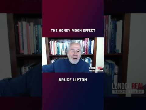 What happens when you fall in LOVE?#ショートパンツ (What happens when you fall in LOVE? #shorts)