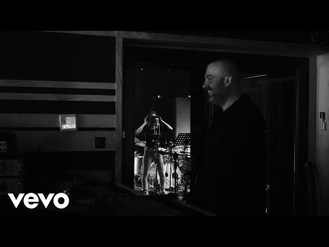 IMT Smile, Nela Pocisková - DÁŽĎ (Lyric Video)