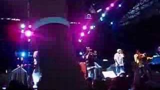 Jurassic 5 &quot;I Am Somebody&quot; live from Philadelphia