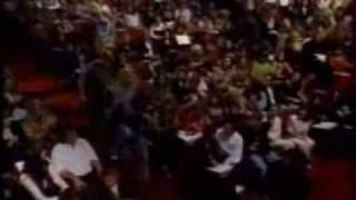 Foo Fighters-Friend Of A Friend (Kurt Cobain Tribute)