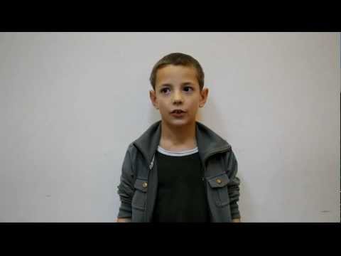 9400hir.hu - Gyerekek meséltek a HISZ karácsonyi ajándékozása után