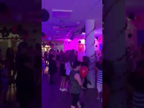 Mama Lauda - Schulball 2022: Primarstufe