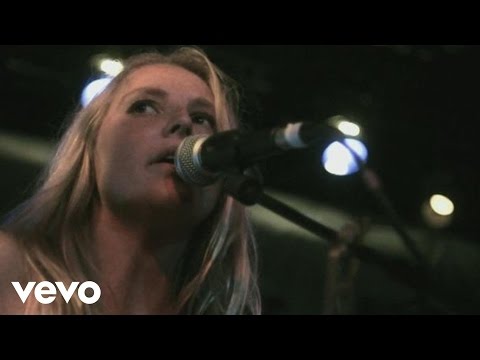 Lissie - Bully (Live at Brighton Great Escape 2010)