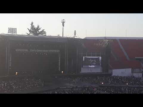 [190119] [Fancam] Hyo (효연) SMTOWN Special Stage in Santiago | Punk Right Now